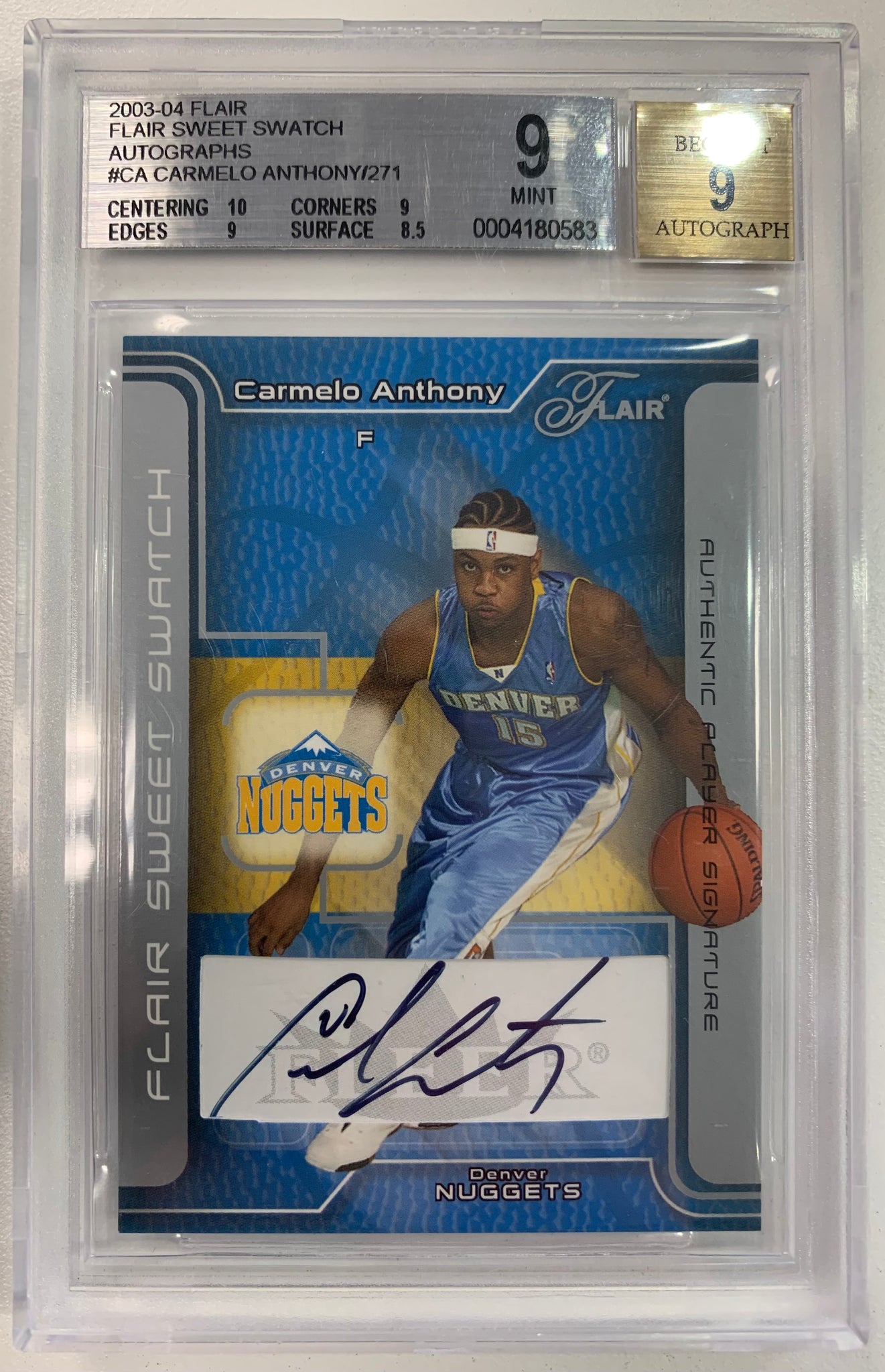 2003-04 FLEER FLAIR BASKETBALL #SSA-CA - CARMELO ANTHONY SWEET SWATCH ROOKIE AUTO #'D 114/271 GRADED BGS 9 MINT