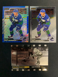 UPPER DECK HOCKEY VANCOUVER CANUCKS - ELIAS PETTERSSON LOT OF 3