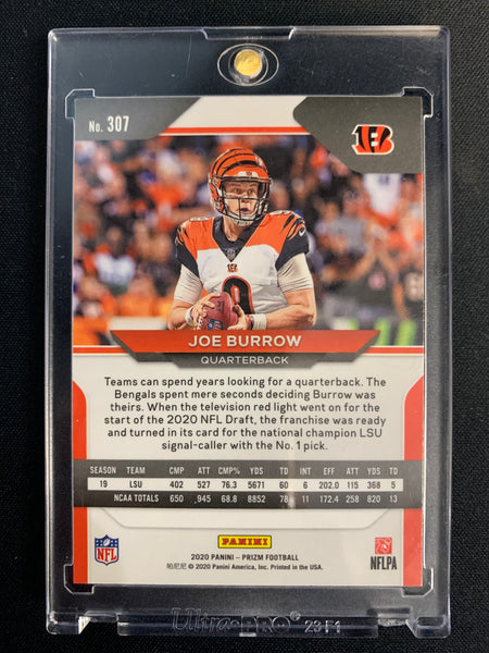 2020 PANINI PRIZM FOOTBALL #307 CINCINNATI BENGALS - JOE BURROW BASE PRIZM ROOKIE CARD