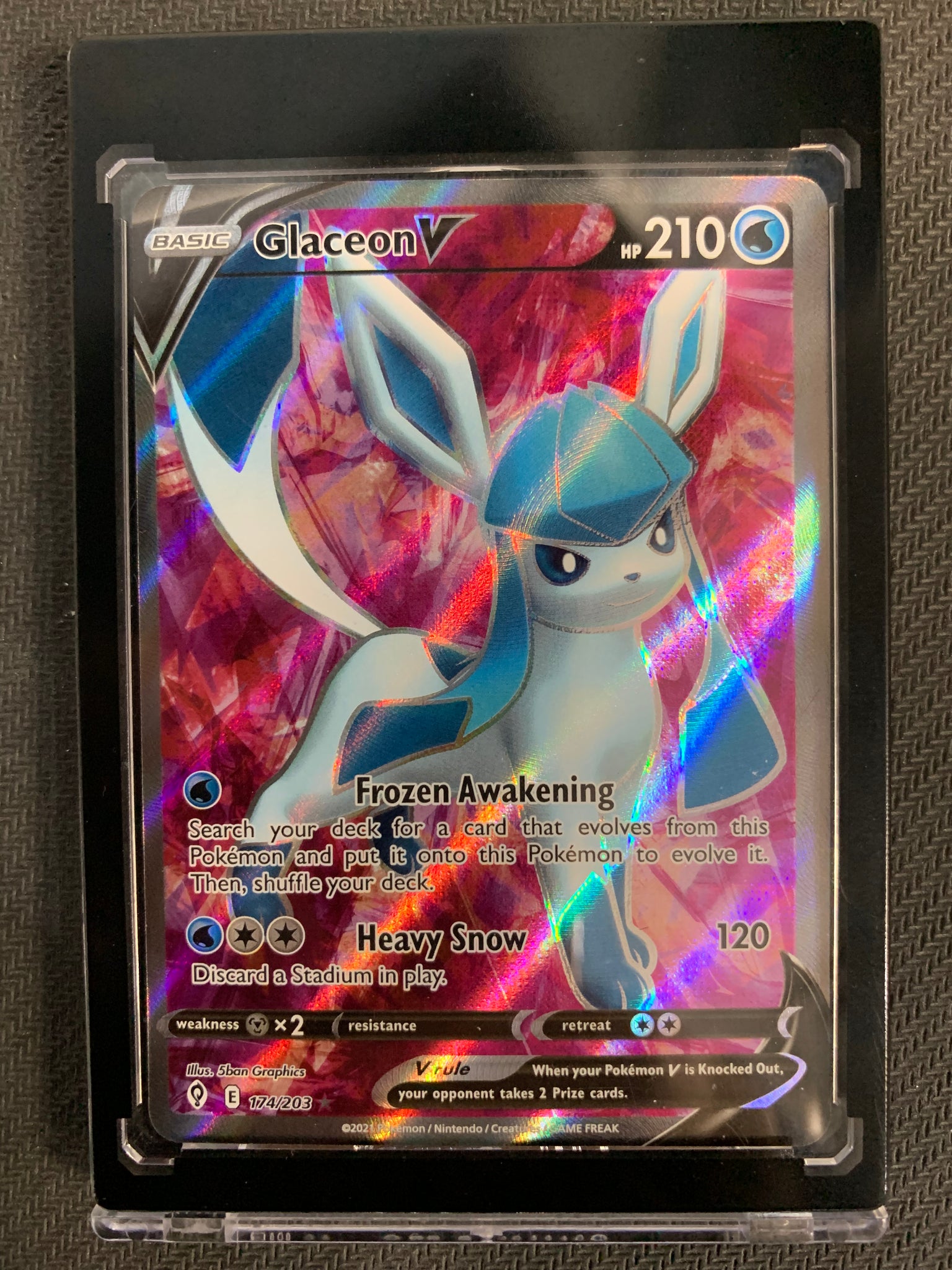 POKEMON SW&SH EVOLVING SKIES GLACEON V FULL ART RARE 174/203 - PACK FRESH!