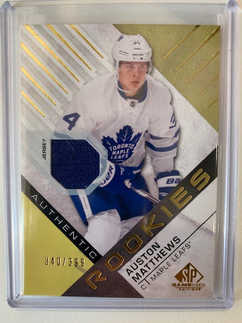 2016-17 UPPER DECK SP GAME USED HOCKEY #101 TORONTO MAPLE LEAFS - AUSTON MATTHEWS AUTHENTIC ROOKIES JERSEY ROOKIE CARD 340/399