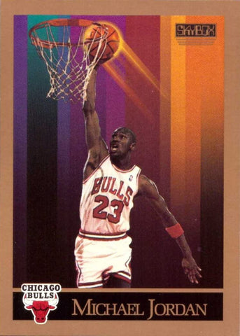1990-91 SKYBOX BASKETBALL #41 CHICAGO BULLS - MICHAEL JORDAN CARD RAW