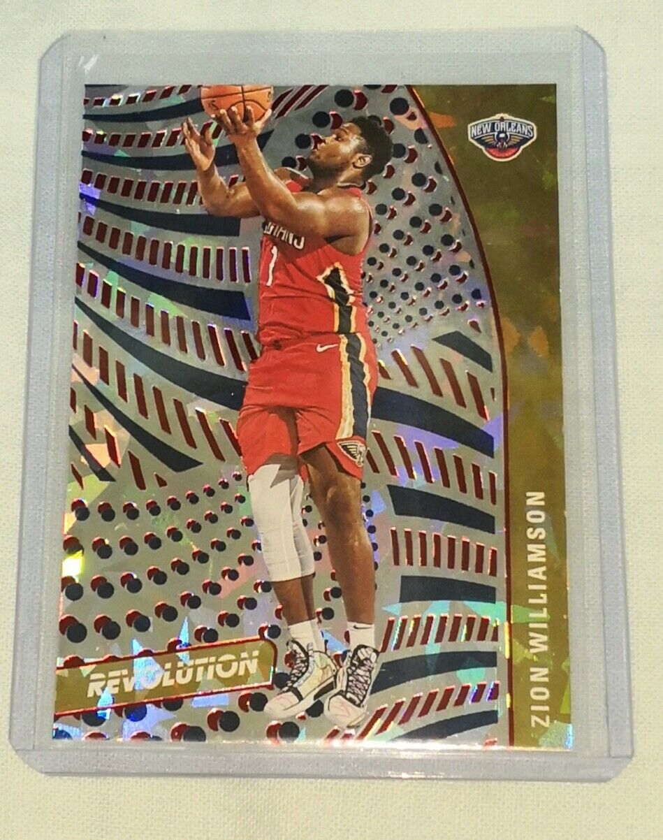 2020-2021 PANINI REVOLUTION NBA BASKETBALL #75 NEW ORLEANS PELICANS - ZION WILLIAMSON CNY CRACKED ICE PARALLEL CARD