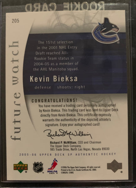 2005-06 SP AUTHENTIC HOCKEY #205 VANCOUVER CANUCKS - KEVIN BIEKSA AUTOGRAPHED ROOKIE CARD RAW