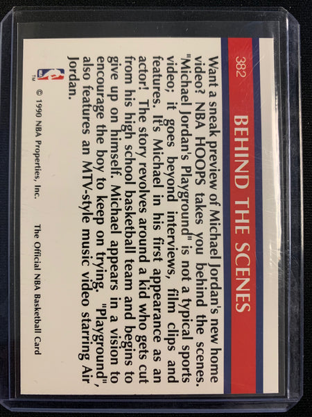 1990-91 NBA HOOPS BASKETBALL #382 CHICAGO BULLS - MICHAEL JORDAN'S PLAYGROUND