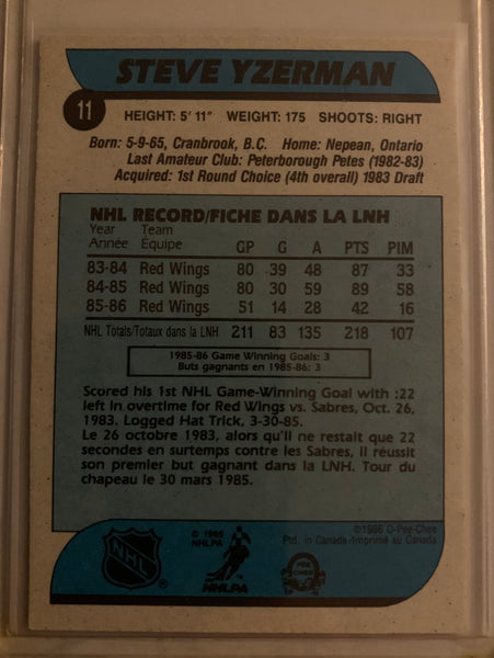 1986-87 O-PEE-CHEE HOCKEY #11 DETROIT RED WINGS - STEVE YZERMAN CARD RAW