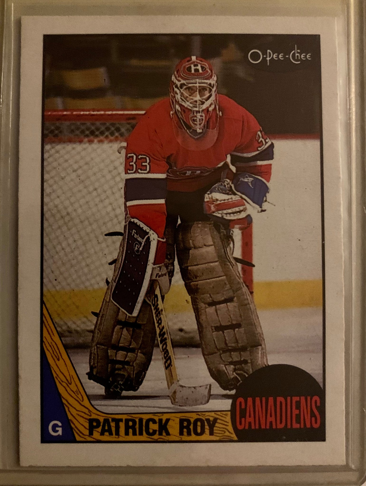 1987-88 O-PEE-CHEE HOCKEY #163 MONTREAL CANADIENS - PATRICK ROY CARD RAW