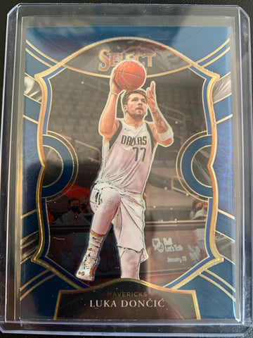 2020-21 PANINI SELECT NBA BASKETBALL #15 DALLAS MAVERICKS - LUKA DONCIC CONCOURSE BASE