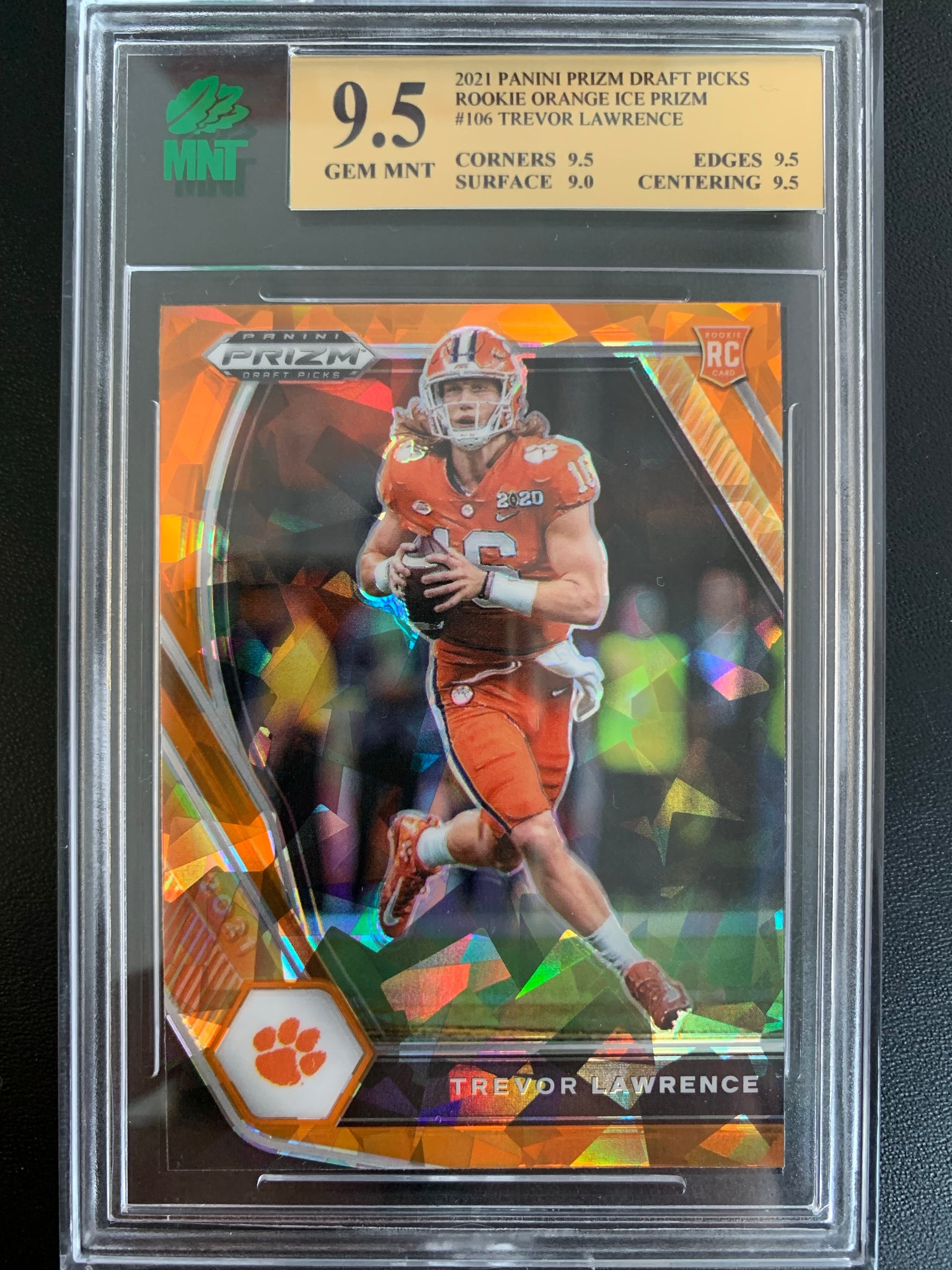 2021 PANINI PRIZM DRAFT PICKS FOOTBALL #106 JACKSONVILLE JAGUARS - TREVOR LAWRENCE ORANGE CRACKED ICE ROOKIE CARD GRADED MNT 9.5 GEM MINT