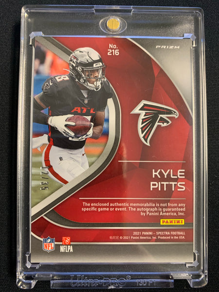 2021 PANINI SPECTRA FOOTBALL #216 ATLANTA FALCONS - KYLE PITTS ROOKIE PATCH AUTO GREEN SCOPE PRIZM NUMBERED 12/35