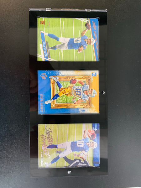 2020 CHRONICLES NFL FOOTBALL - JUSTIN HERBERT ROOKIE CARD COLLECTION (3) / COMES WITH 1-TOUCH DISPLAY CASE