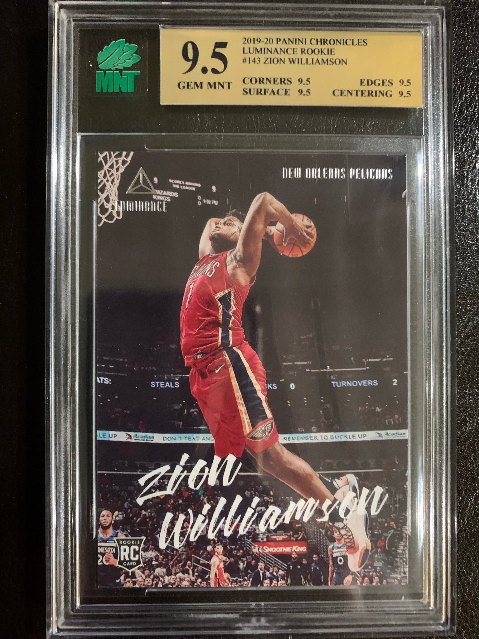 2019-2020 PANINI NBA CHRONICLES LUMINANCE #143 NEW ORLEANS PELICANS - ZION WILLIAMSON ROOKIE CARD GRADED MNT 9.5 GEM MINT