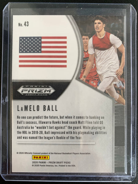 2020 PANINI PRIZM DRAFT PICKS BASKETBALL #43 CHARLOTTE HORNETS - LAMELO BALL ROOKIE CARD