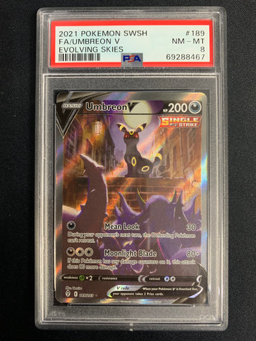 2021 POKEMON EVOLVING SKIES UMBREON V ALTERNATE ART RARE #189/203 - GRADED PSA 8 NM-MT