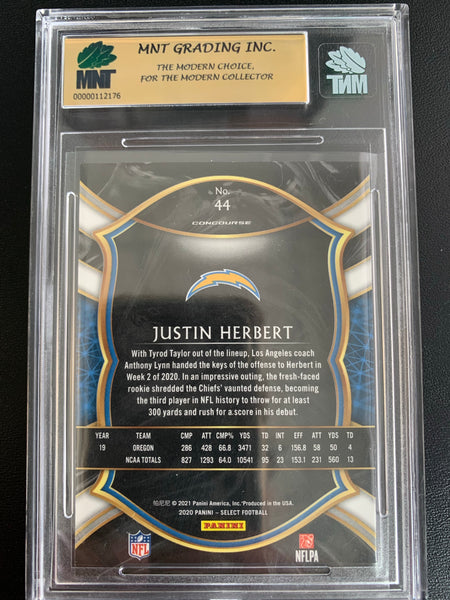 2020 PANINI SELECT FOOTBALL #44 LOS ANGELES CHARGERS - JUSTIN HERBERT ROOKIE CARD CONCOURSE LEVEL GRADED MNT 9.0 MINT