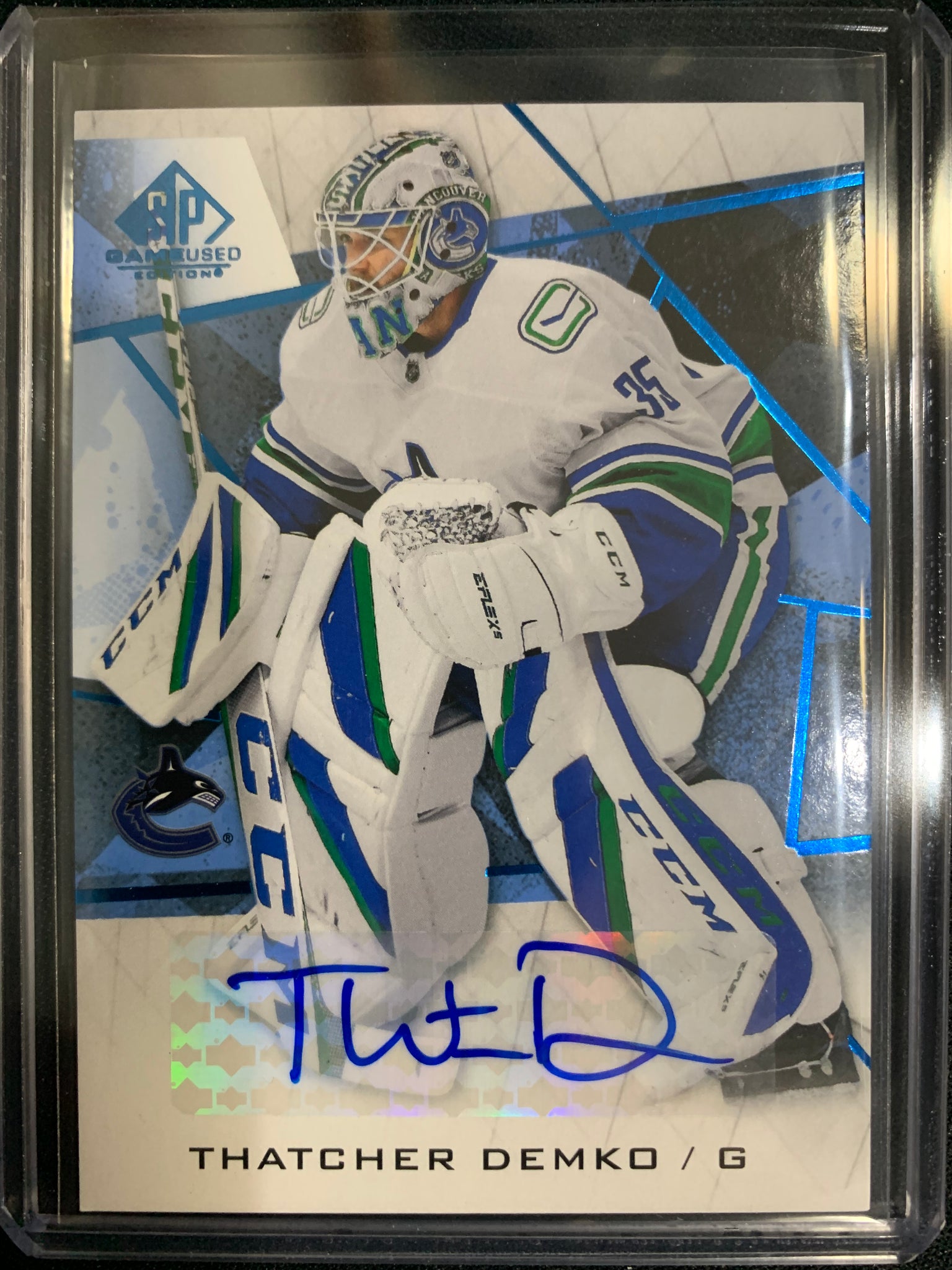 2021-22 UD SP GAME USED HOCKEY #33 VANCOUVER CANUCKS - THATCHER DEMKO GAME USED EDITION AUTOGRAPH