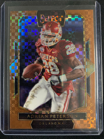 2016 PANINI SELECT NFL FOOTBALL #299 OKLAHOMA SOONERS - ADRIAN PETERSON GOLD SQUARES PARALLEL NUMBERED 03/49