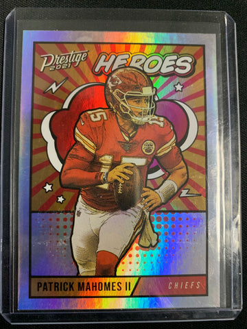 2021 PANINI PRESTIGE NFL FOOTBALL #HE-3 KANSAS CITY CHIEFS - PATRICK MAHOMES HEROES FOIL INSERT CARD