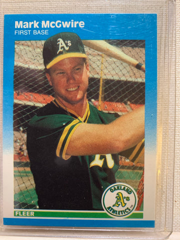 1987-88 FLEER BASEBALL UPDATE #U-76 - MARK MCGWIRE ROOKIE CARD RAW
