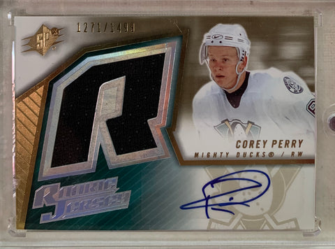 2005-06 SPX HOCKEY #171 ANAHEIM DUCKS - COREY PERRY SPX AUTOGRAPHED JERSEY ROOKIE CARD RAW