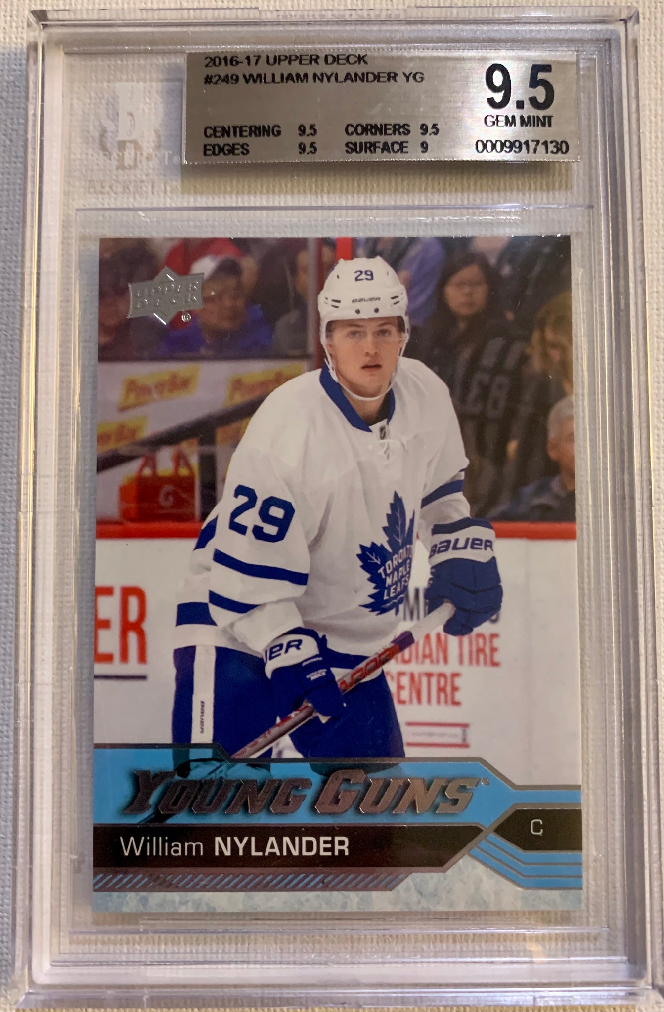 2016-17 UPPER DECK HOCKEY #249 TORONTO MAPLE LEAFS - WILLIAM NYLANDER ROOKIE CARD GRADED BGS 9.5 GEM MINT