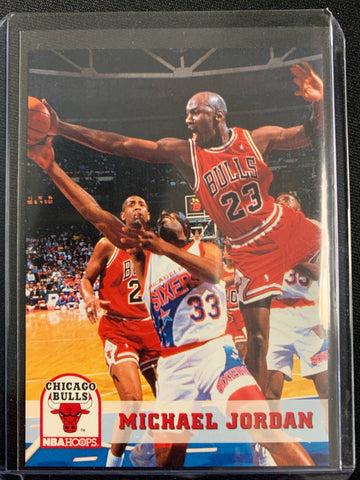 1991-92 NBA Hoops Michael Jordan Supreme Court Chicago Bulls #455