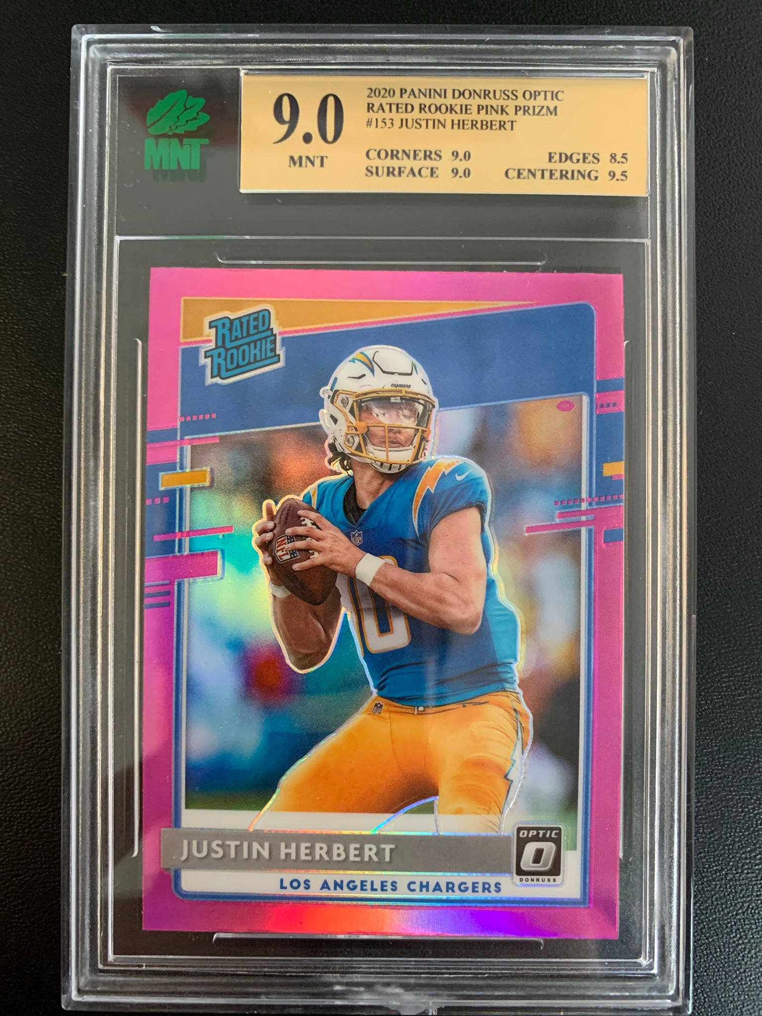 2020 PANINI DONRUSS OPTIC FOOTBALL #153 LOS ANGELES CHARGERS - JUSTIN HERBERT SP PINK PRIZM ROOKIE CARD GRADED MNT 9.0 MINT