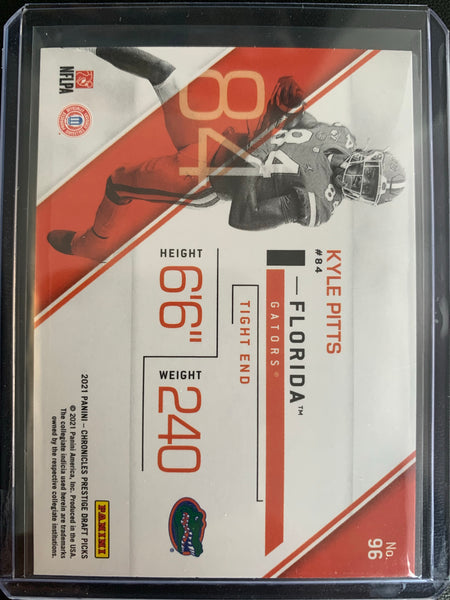 2021 PANINI CHRONICLES DRAFT PICKS FOOTBALL #96 ATLANTA FALCONS - KYLE PITTS PRESTIGE ROOKIE CARD