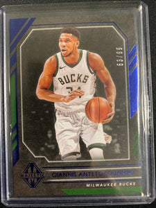 2020-21 PANINI CHRONICLES NBA BASKETBALL #343 MILWAUKEE BUCKS - GIANNIS ANTETOKOUNMPO PANINI MAJESTIC BLUE PARALLEL NUMBERED 63/99