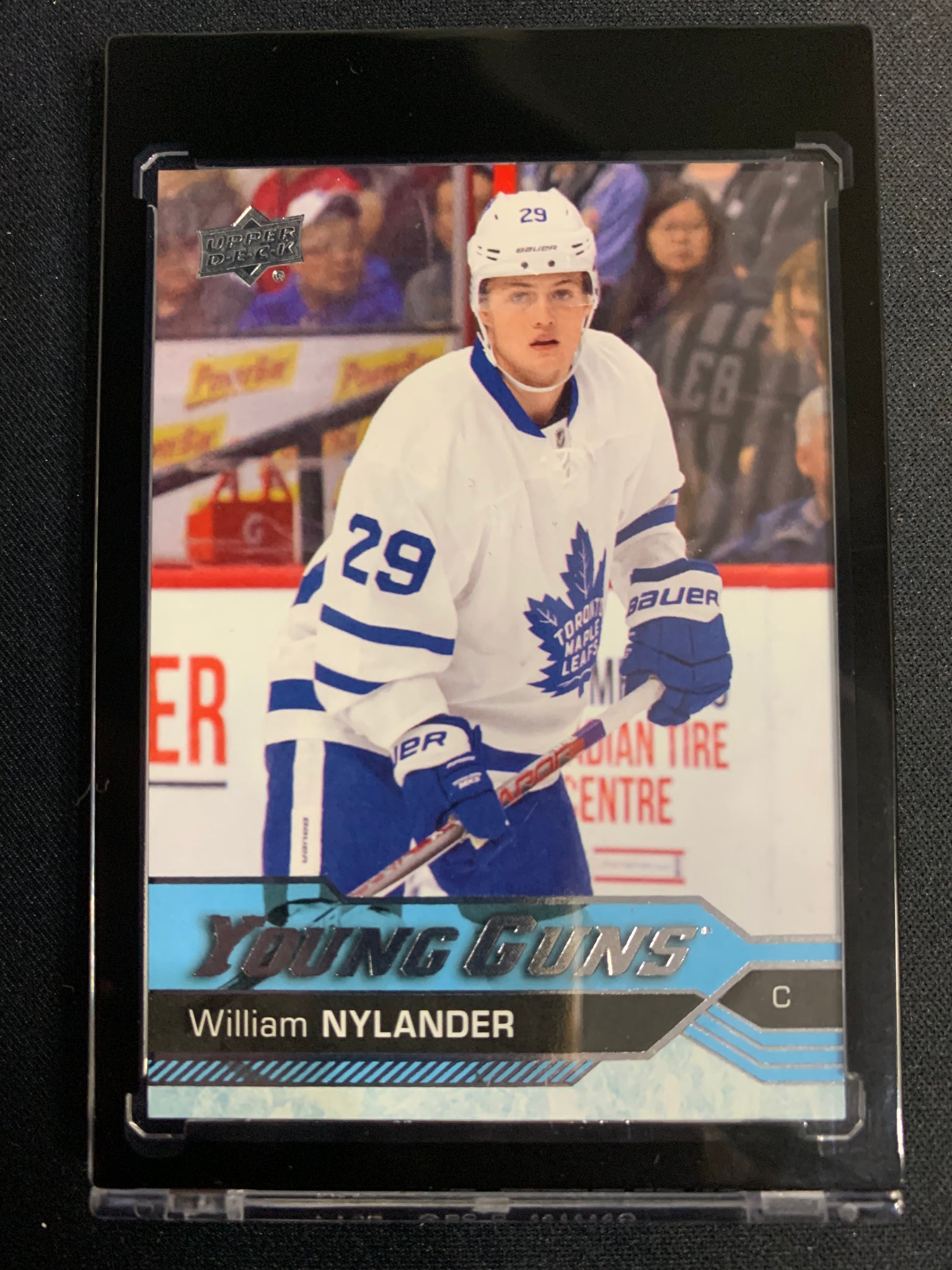 2016-17 UPPER DECK HOCKEY #249 TORONTO MAPLE LEAFS - WILLIAM NYLANDER YOUNG GUNS ROOKIE CARD