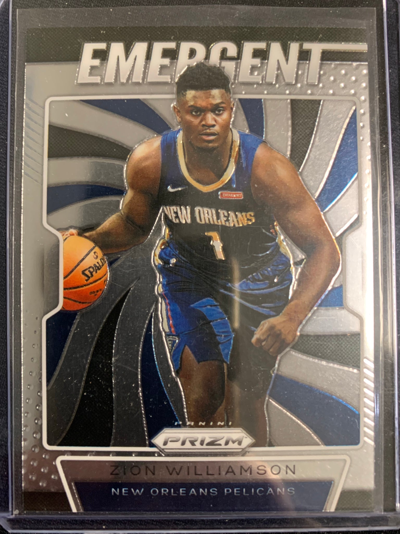 2019-20 PANINI PRIZM BASKETBALL #7 NEW ORLEANS PELICANS - ZION WILLIAMSON EMERGENT INSERT ROOKIE CARD