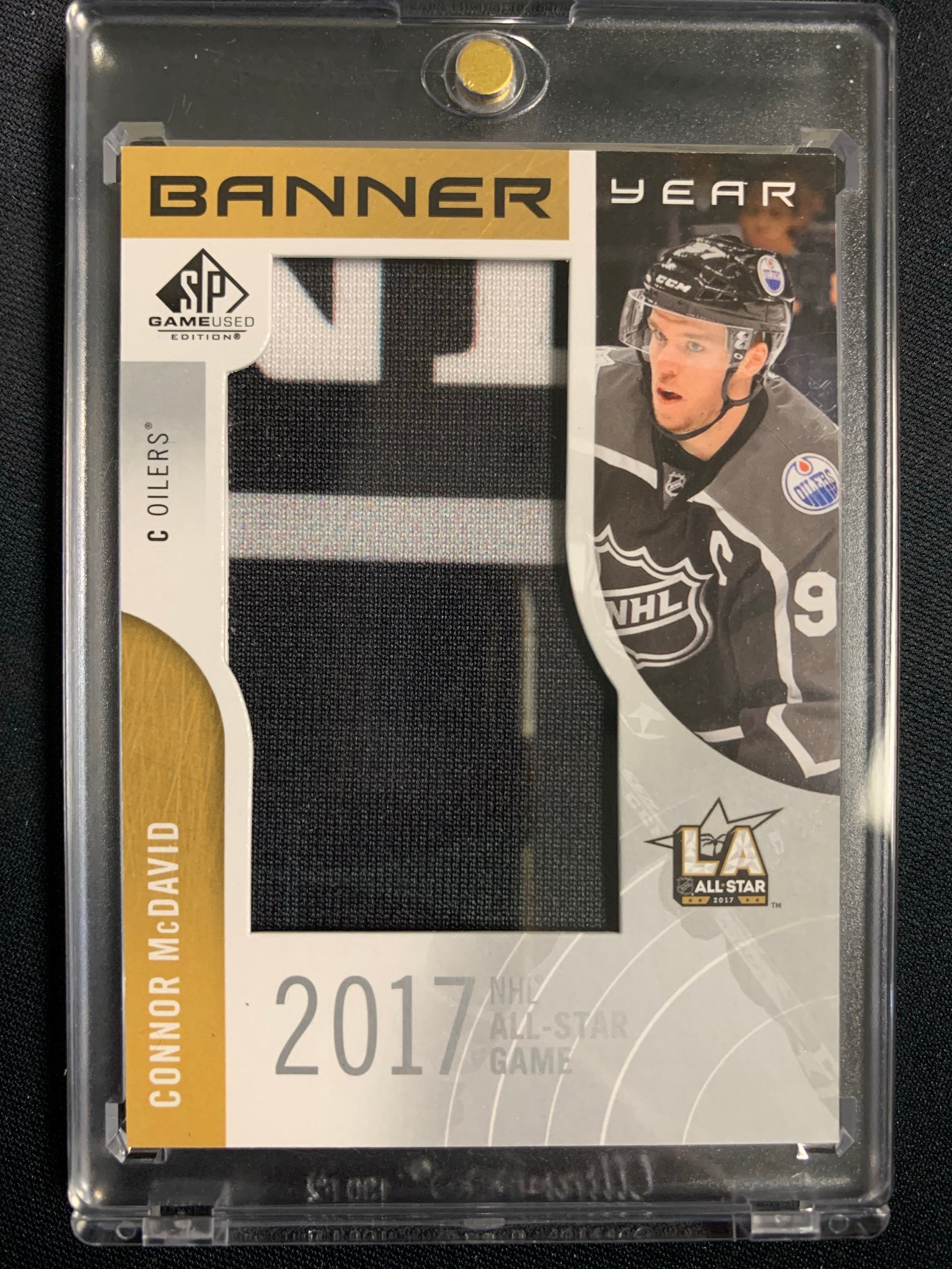 2017-18 UPPER DECK SP GAME USED HOCKEY #BAS-CM EDMONTON OILERS - CONNOR MCDAVID BANNER YEAR EVENT USED PATCH