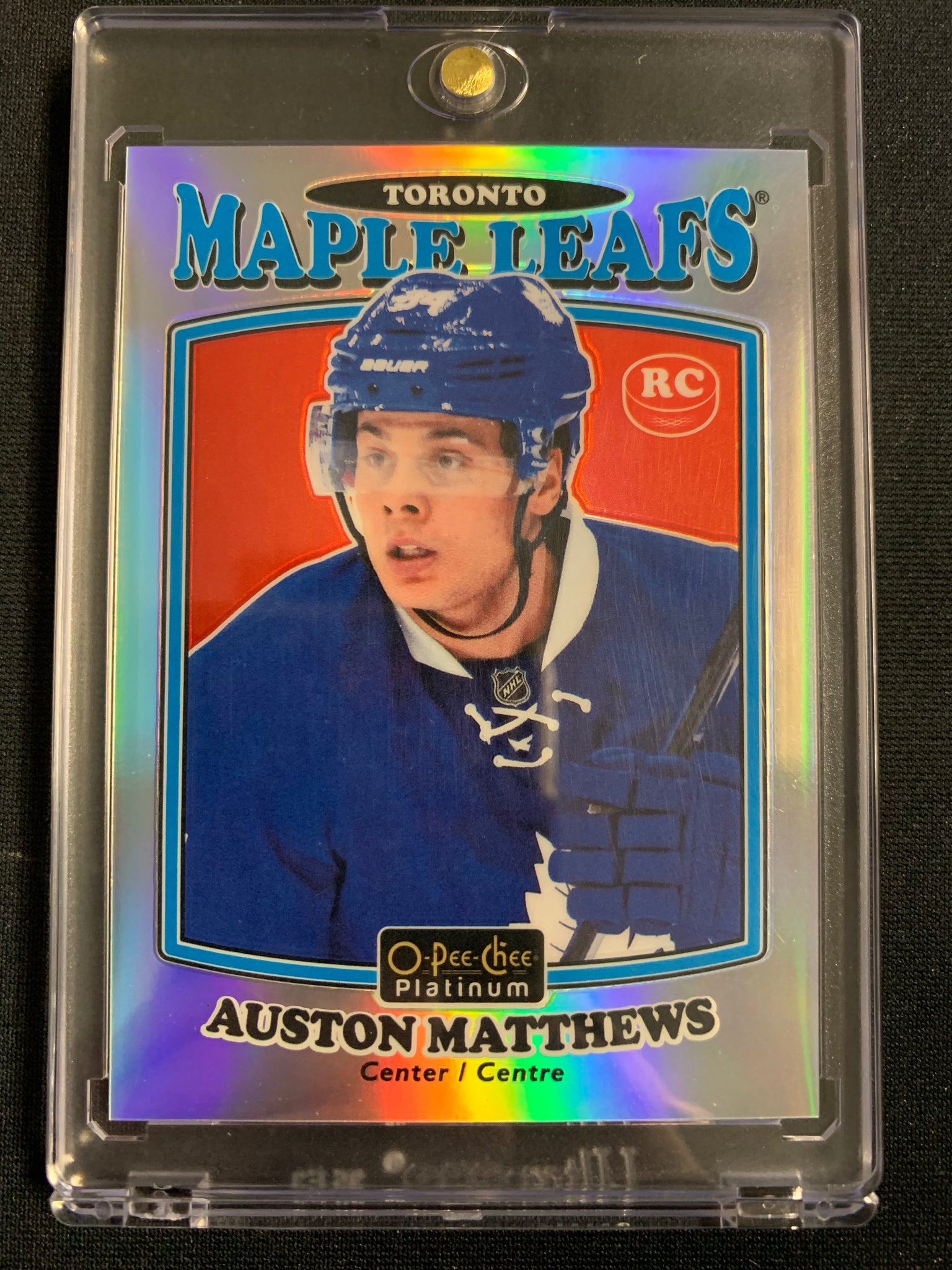 2016-17 UPPER DECK OPC PLATINUM HOCKEY #R-66 TORONTO MAPLE LEAFS - AUSTON MATTHEWS RETRO RAINBOW FOIL SP ROOKIE CARD