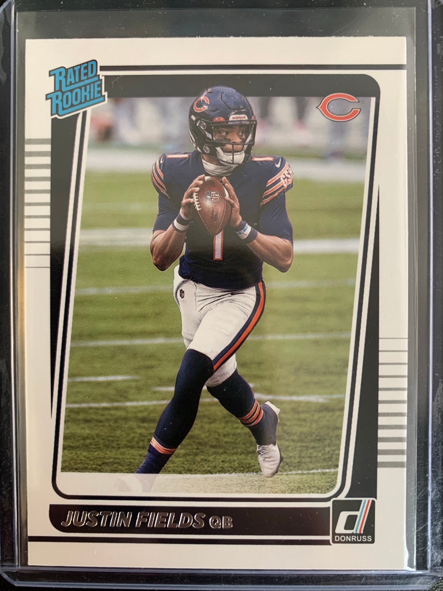 2021 PANINI DONRUSS FOOTBALL #253 CHICAGO BEARS - JUSTIN FIELDS BASE RATED ROOKIE CARD