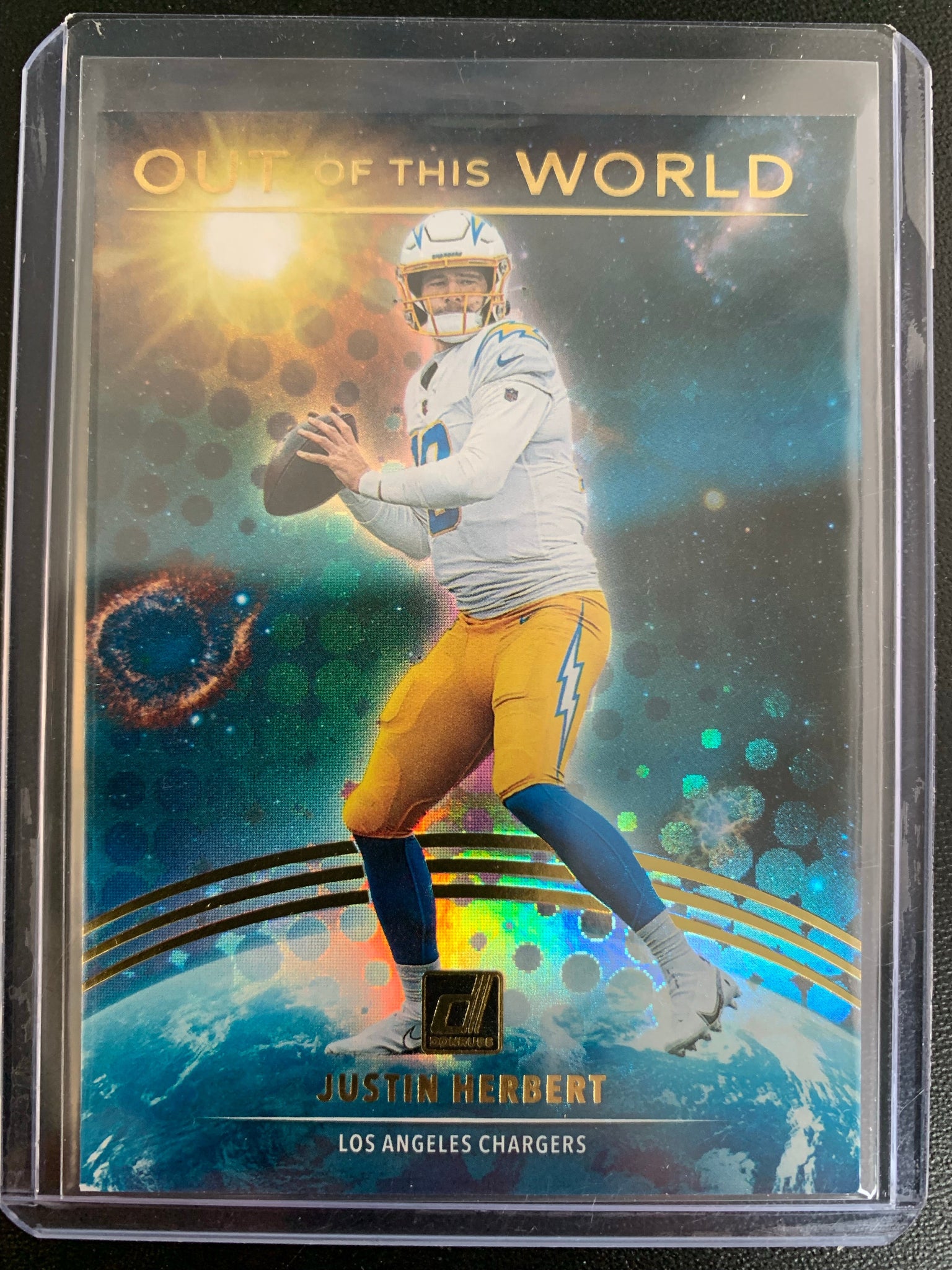 2021 PANINI DONRUSS FOOTBALL #OTW-JHE LOS ANGELES CHARGERS - JUSTIN HERBERT "OUT OF THIS WORLD" INSERT