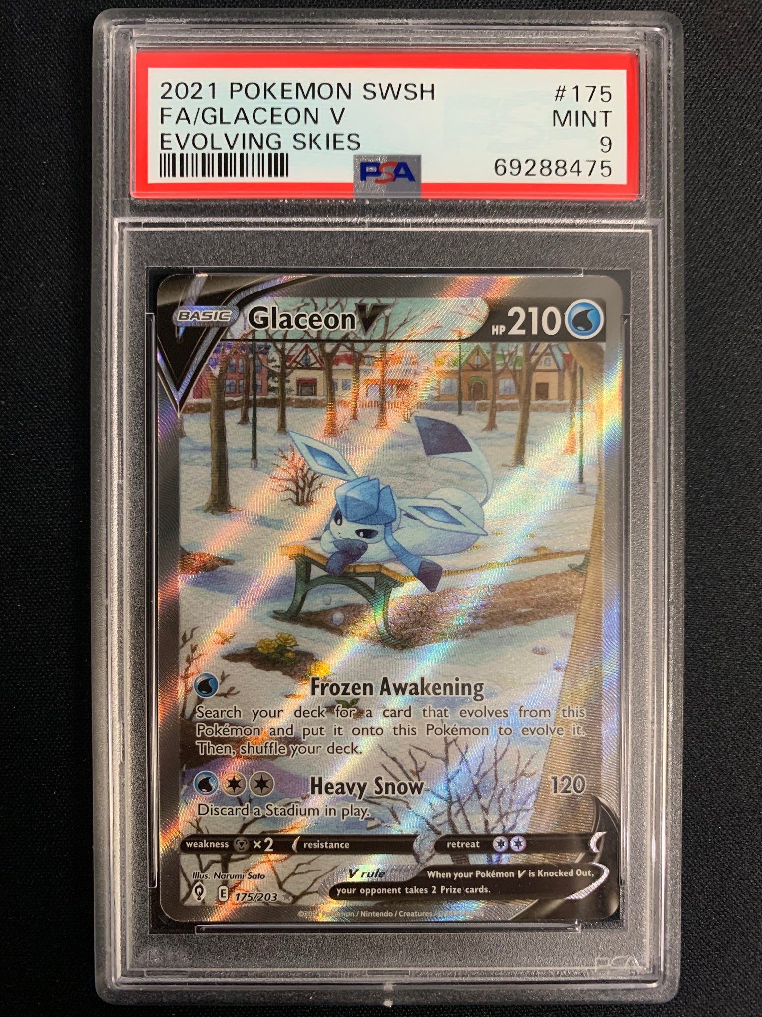 2021 POKEMON EVOLVING SKIES FULL ART ULTRA RARE GLACEON V #175/203 - GRADED PSA 9 MINT