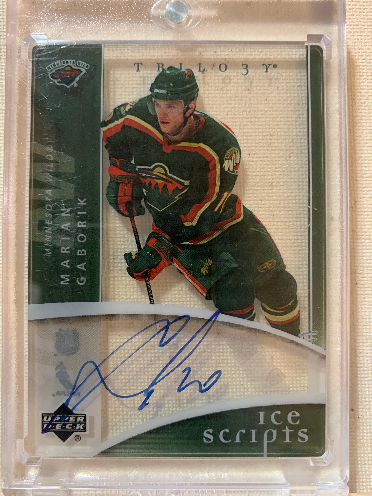 2007-08 UPPER DECK TRILOGY HOCKEY #IS-MG MINNESOTA WILD - MARIAN GABORIK TRILOGY ICE SCRIPTS AUTO GLASS CARD RAW