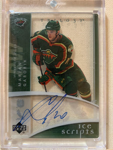 2007-08 UPPER DECK TRILOGY HOCKEY #IS-MG MINNESOTA WILD - MARIAN GABORIK TRILOGY ICE SCRIPTS AUTO GLASS CARD RAW