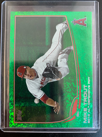 2013 TOPPS BASEBALL #536 LOS ANGELES ANGELS - MIKE TROUT EMERALD PARALLEL INSERT