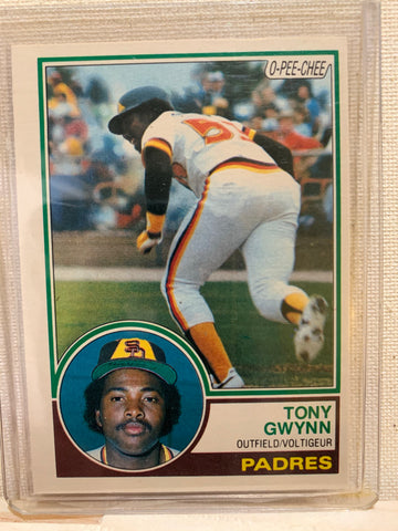 1983-84 O-PEE-CHEE BASEBALL #143 SAN DIEGO PADRES - TONY GWYNN ROOKIE CARD RAW