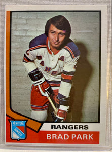 1974-75 O-PEE-CHEE HOCKEY #50 NEW YORK RANGERS - BRAD PARK CARD RAW