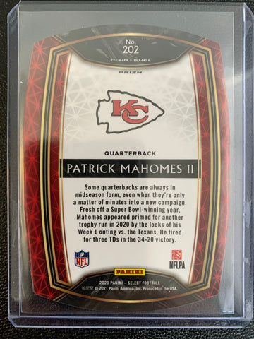 2020 PANINI SELECT FOOTBALL #202 KANSAS CITY CHIEFS - PATRICK MAHOMES CLUB LEVEL DIE CUT PRIZM