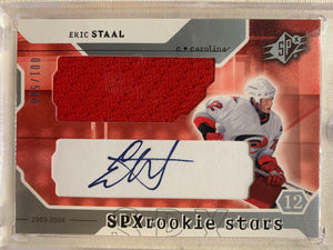 2003-04 UPPER DECK HOCKEY #227 CAROLINA HURRICANES - ERIC STAAL SPX AUTOGRAPHED JERSEY ROOKIE CARD RAW