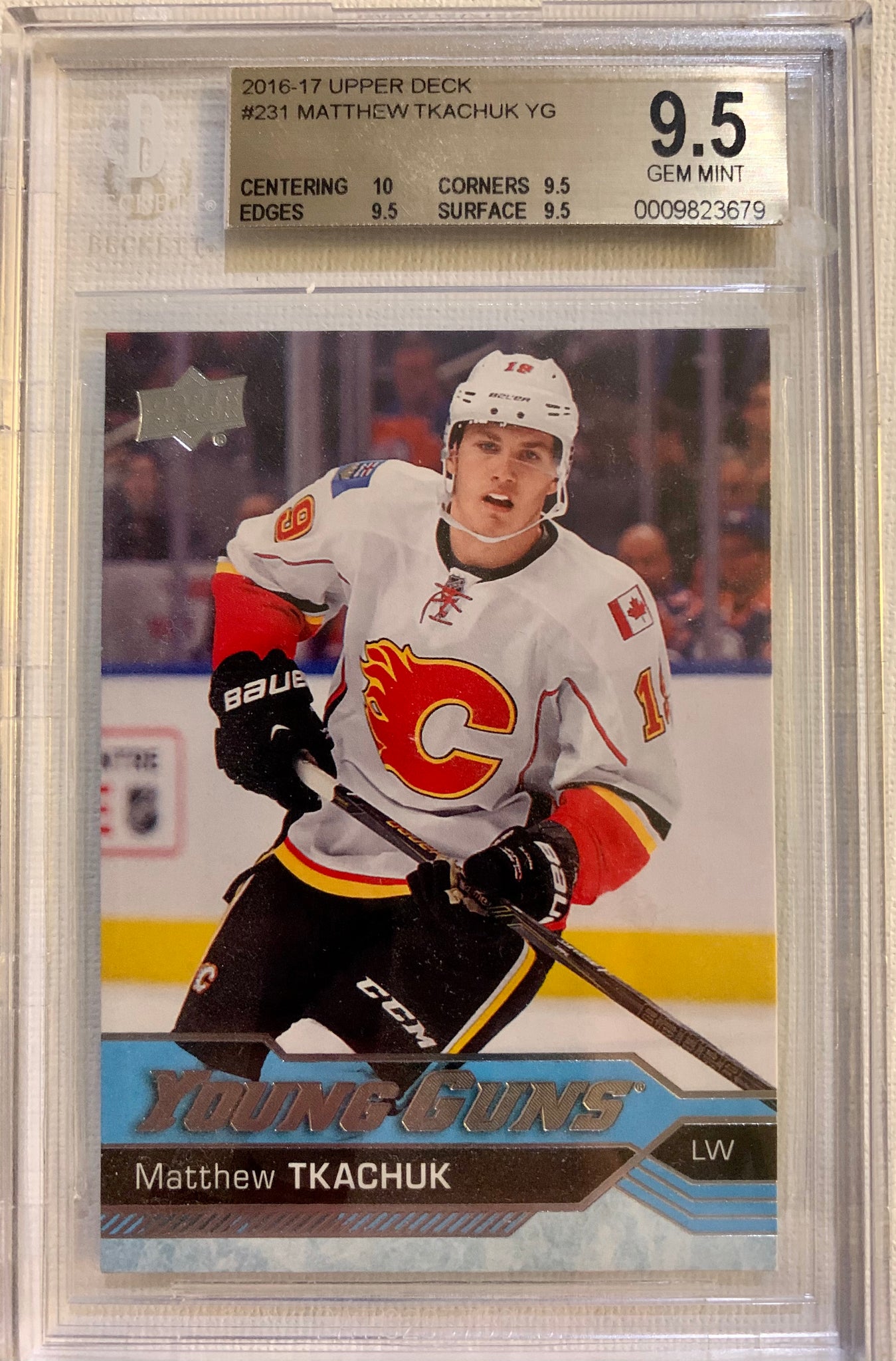 2016-17 UPPER DECK HOCKEY #231 CALGARY FLAMES - MATTHEW TKACHUK ROOKIE CARD GRADED BGS 9.5 GEM MINT