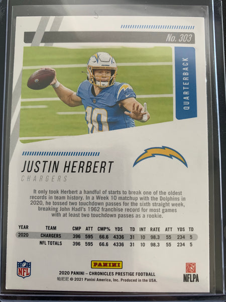 2020 PANINI CHRONICLES PRESTIGE FOOTBALL #303 LOS ANGELES CHARGERS - JUSTIN HERBERT ROOKIE CARD