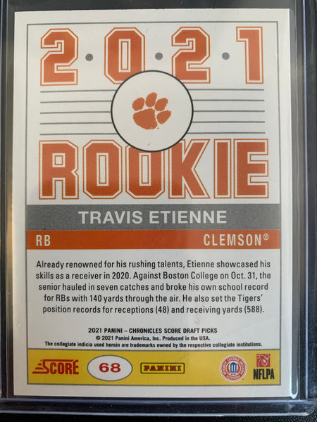 2021 PANINI CHRONICLES DRAFT PICKS FOOTBALL #68 JACKSONVILLE JAGUARS - TRAVIS ETIENNE SCORE ROOKIE CARD