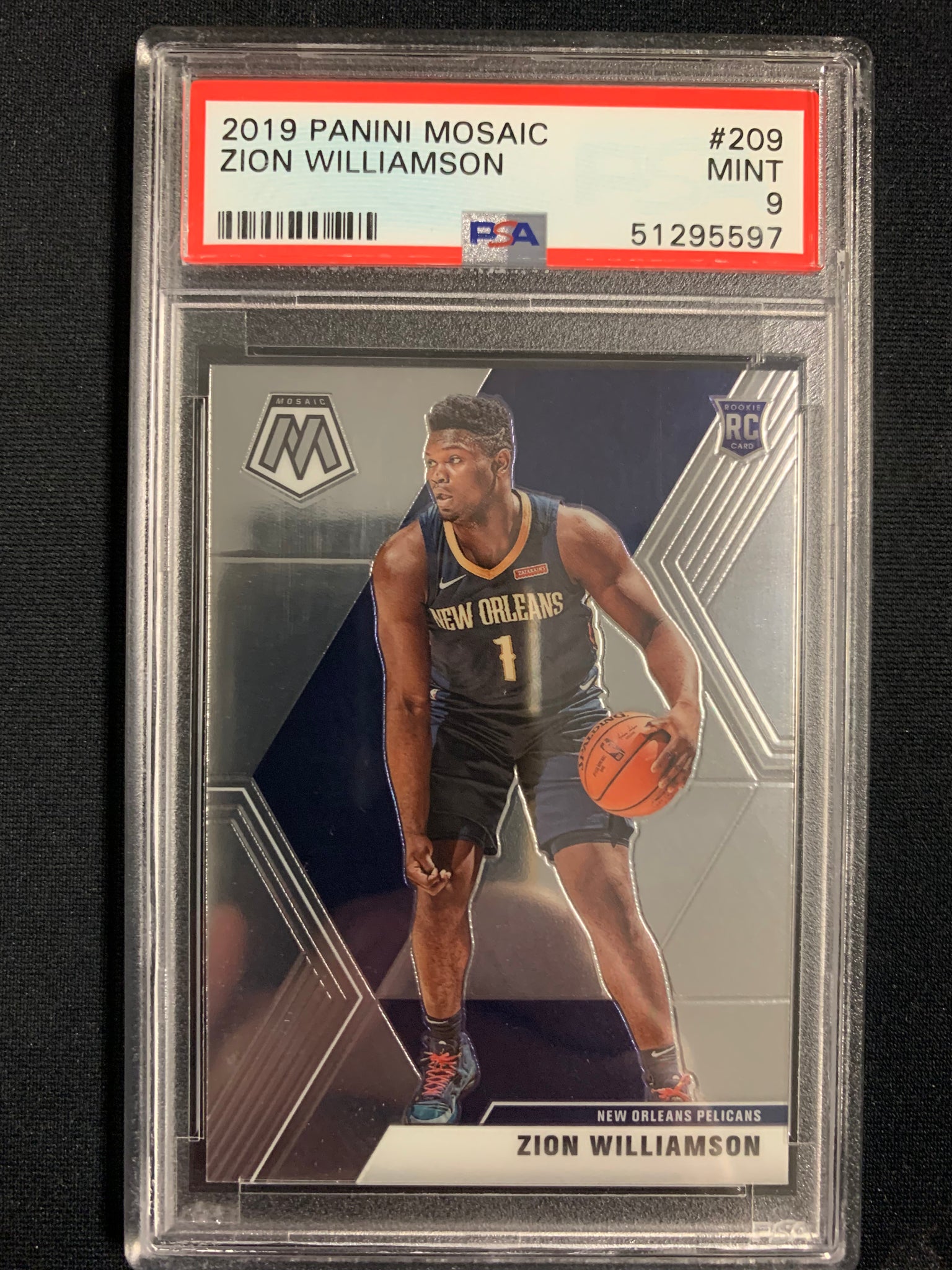 2019 PANINI MOSAIC NBA BASKETBALL #209 NEW ORLEANS PELICANS - ZION WILLIAMSON BASE ROOKIE CARD GRADED PSA 9 MINT