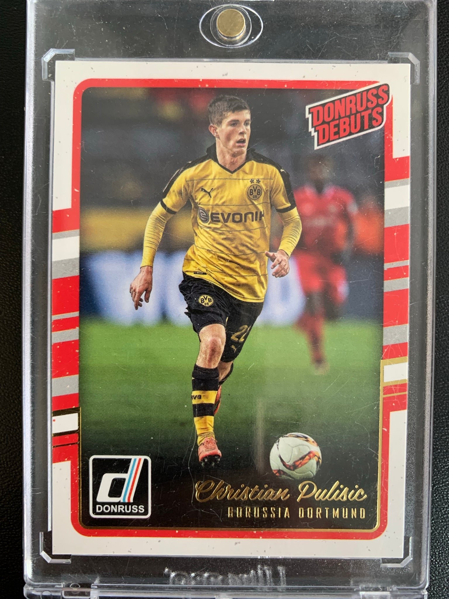 2016-17 PANINI DONRUSS SOCCER #224 BORUSSIA DORTMUND - CHRISTIAN PULISIC DONRUSS DEBUTS ROOKIE CARD