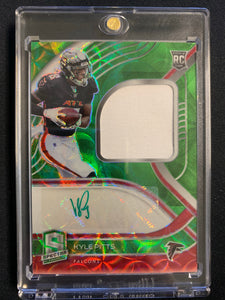 2021 PANINI SPECTRA FOOTBALL #216 ATLANTA FALCONS - KYLE PITTS ROOKIE PATCH AUTO GREEN SCOPE PRIZM NUMBERED 12/35