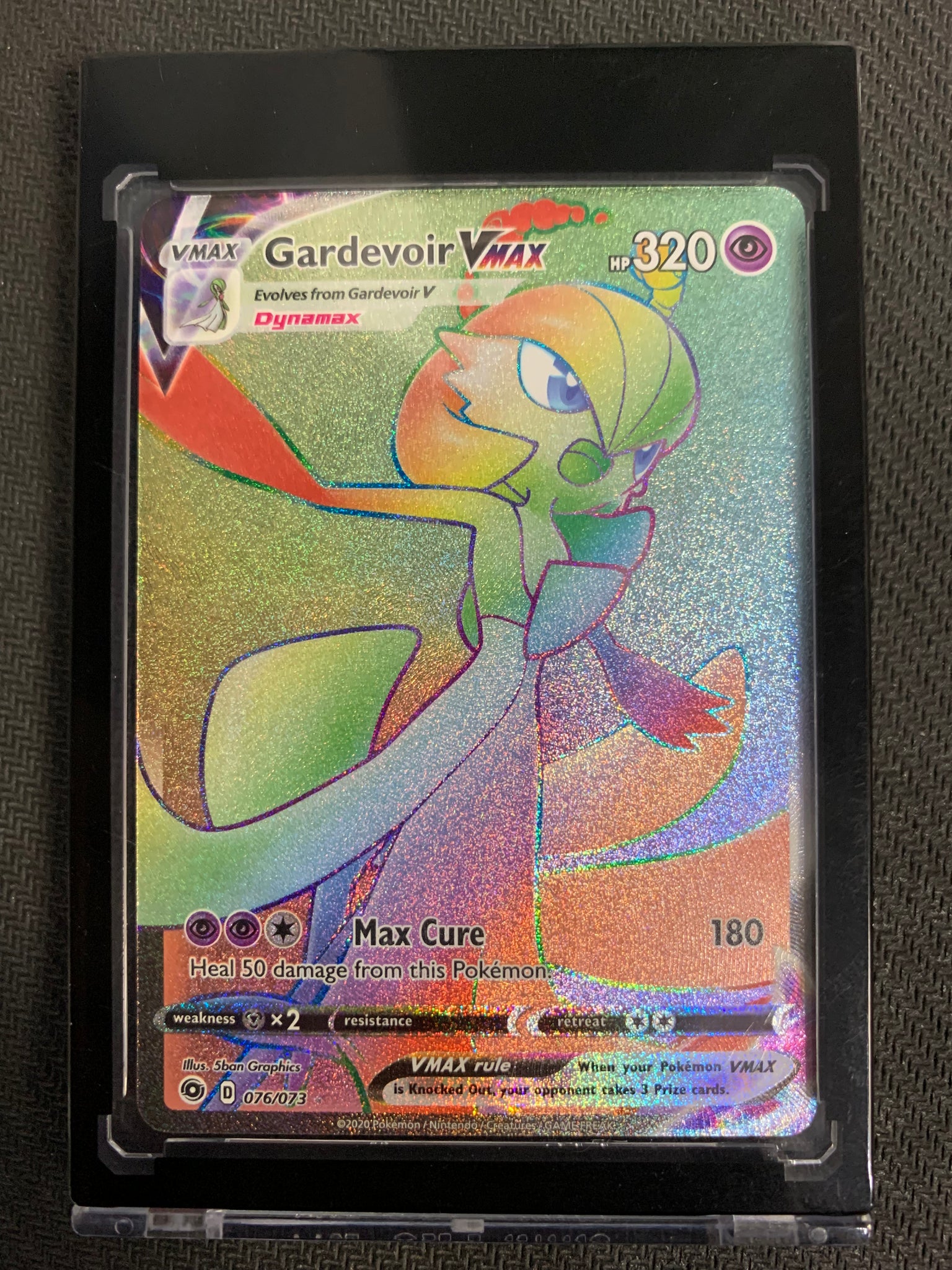 2020 POKEMON CHAMPION'S PATH GARDEVOIR VMAX RAINBOW SECRET RARE 076/073 - MINT